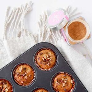 Ontbijt muffins met noten en banaan