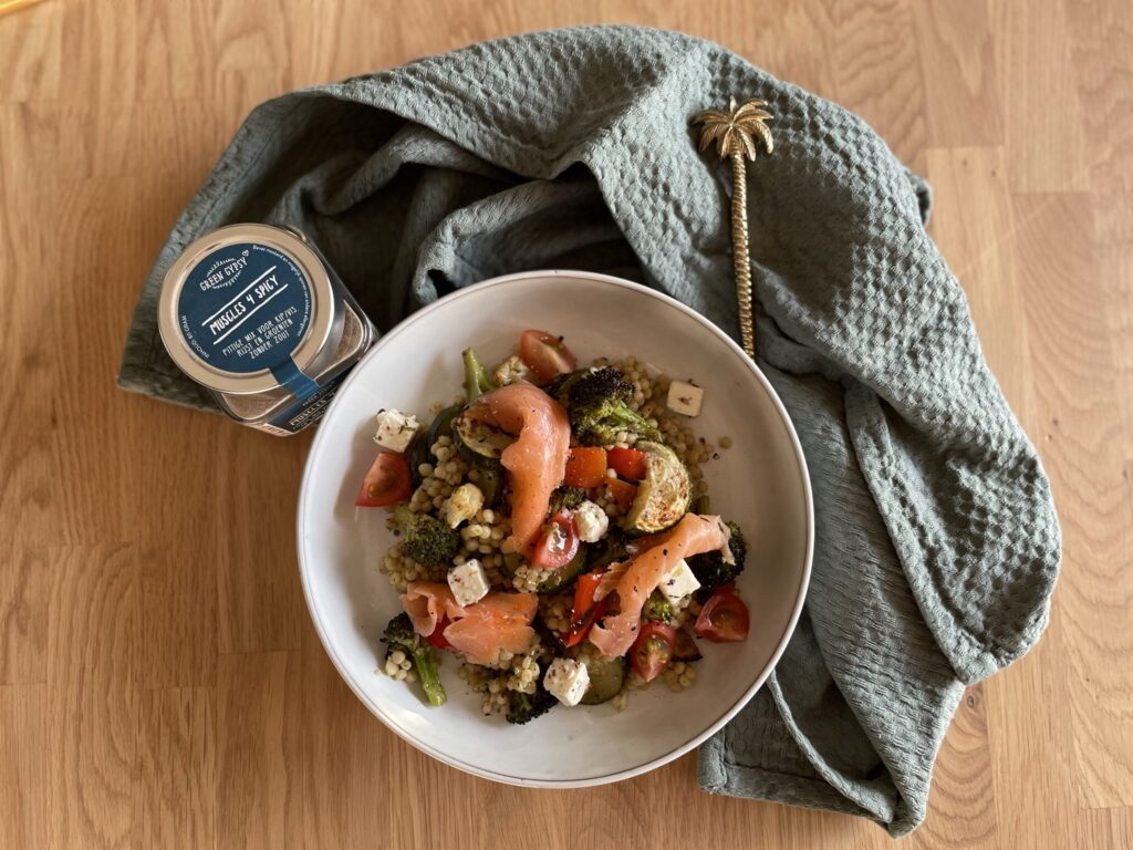 Parelcouscous met zalm